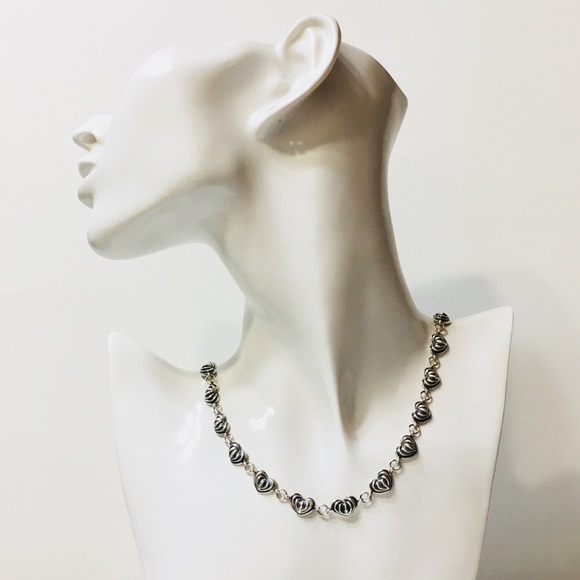 Lagos Caviar Heart Chain Necklace - Picture 4 of 8